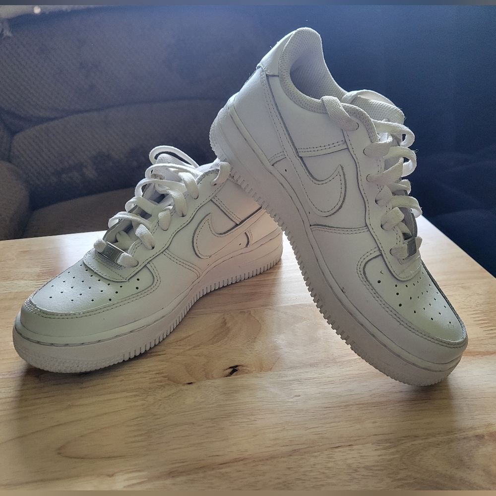 Nike Air Force, size 4Y, White